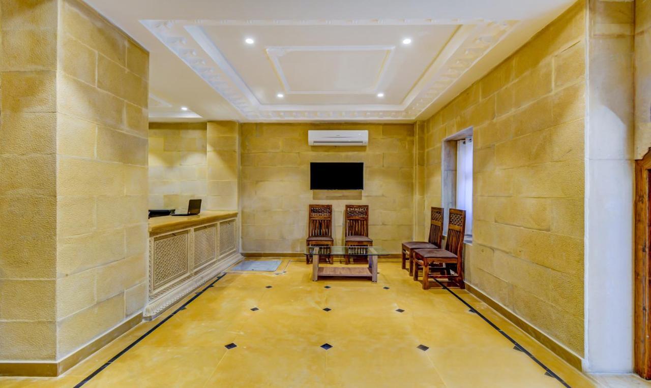 Treebo Chandrangan Excellency, 1 Km From Fort 3*